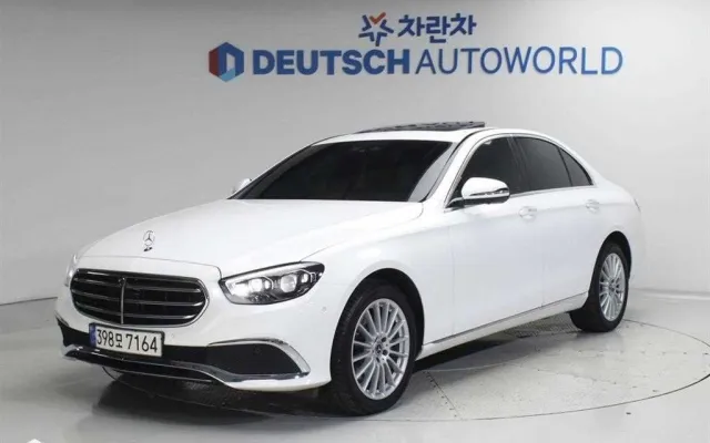 인천신용불량자중고차전액할부 E-클래스 W213 E220d 4MATIC 익스클루시브 매물 사진 13 - 2023/12 56,409km