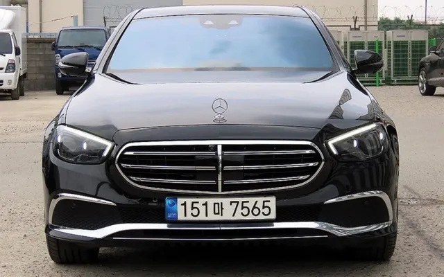 인천신용불량자중고차전액할부 E-클래스 W213 E450 4MATIC 익스클루시브 매물 사진 18 - 2022/12 37,021km